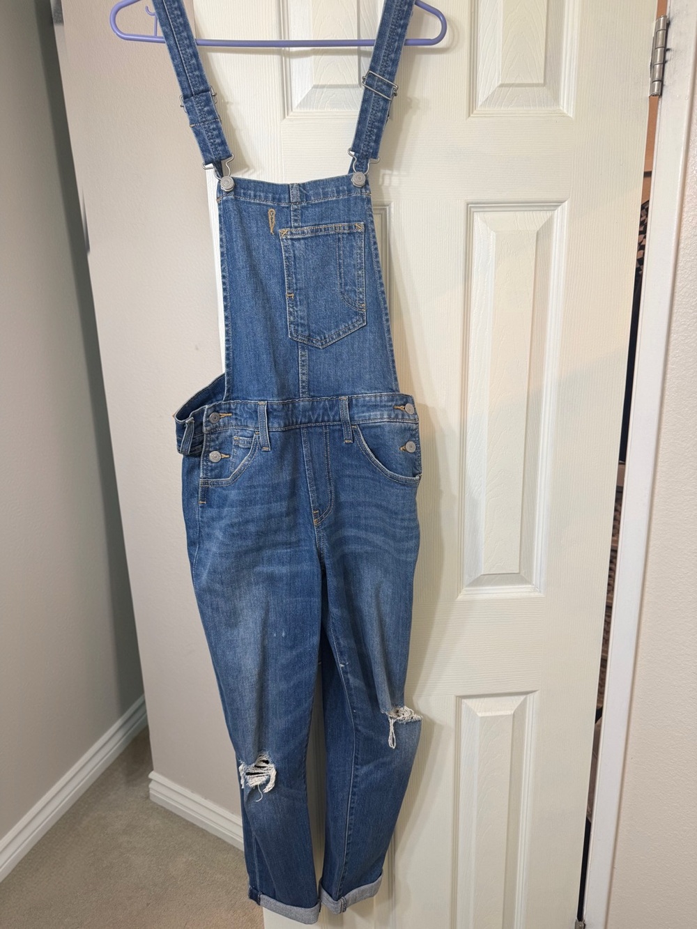LEVI OVERALLS SIZE M